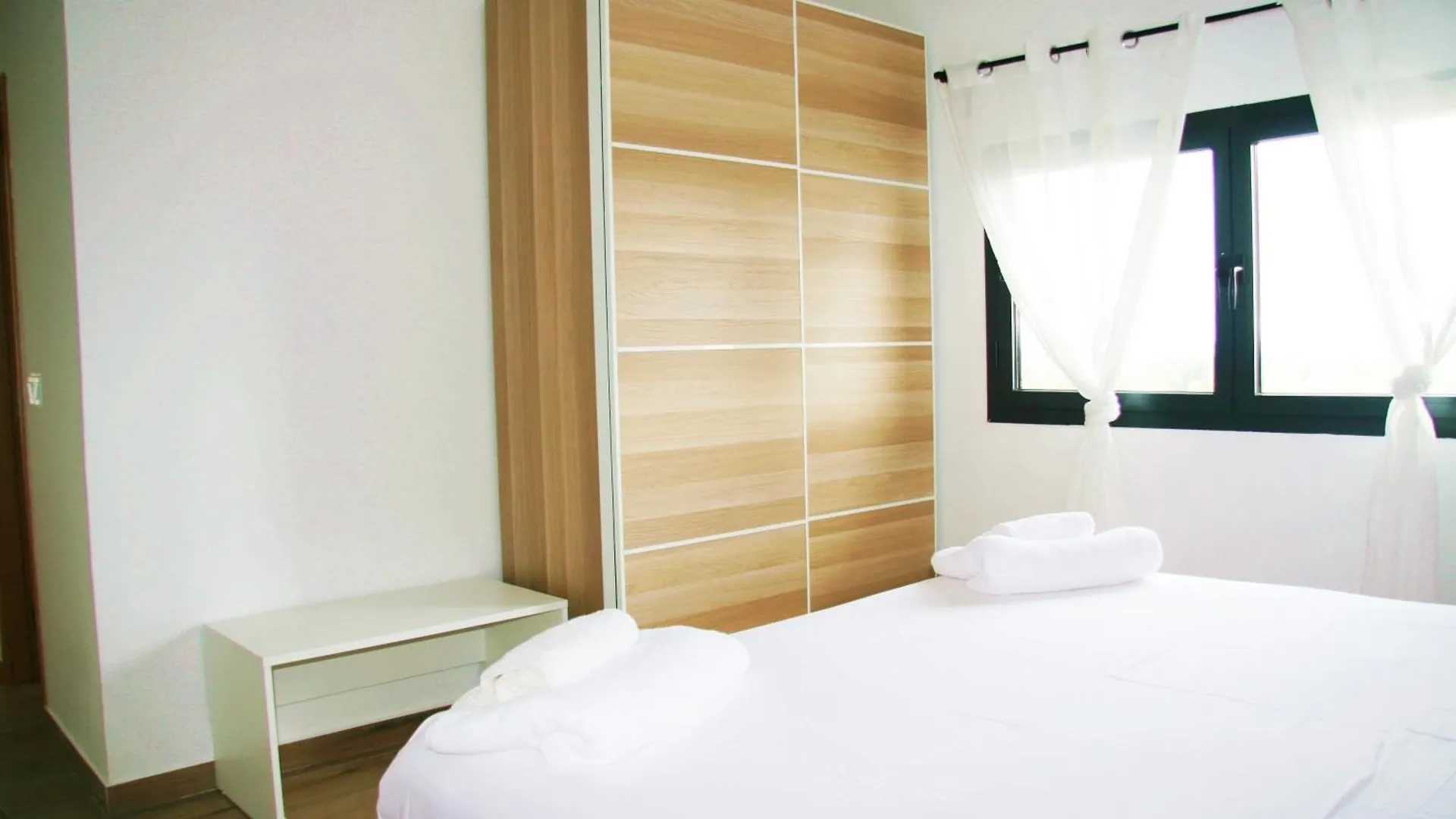 Dakar By Days-Dbd004-Appartement Amina 3 Chambres 0*,